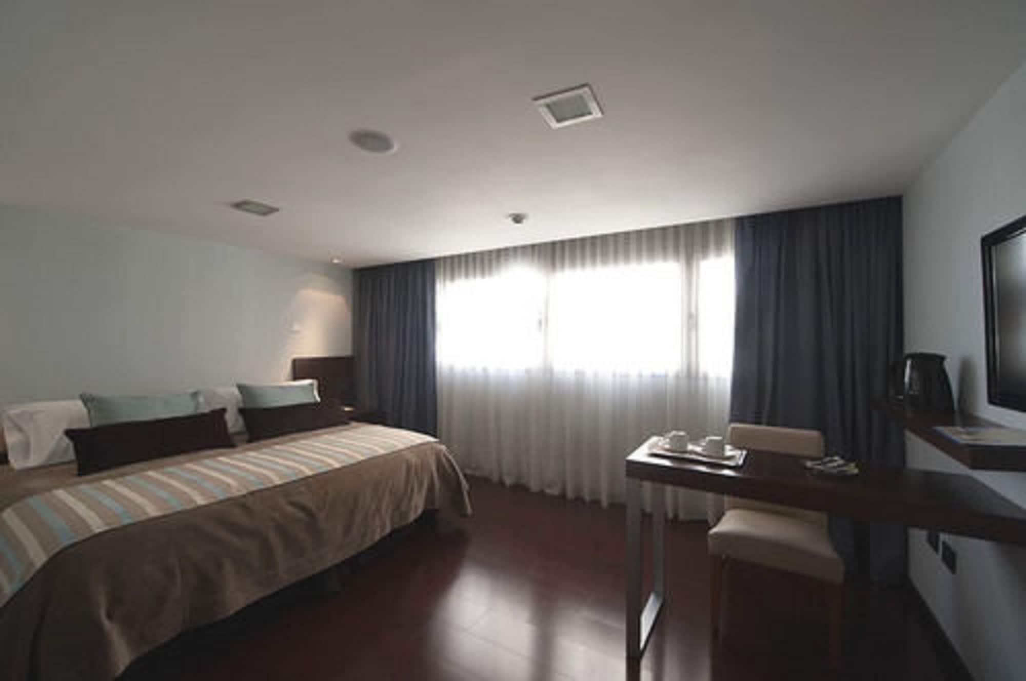 Ariston Hotel Росарио Экстерьер фото