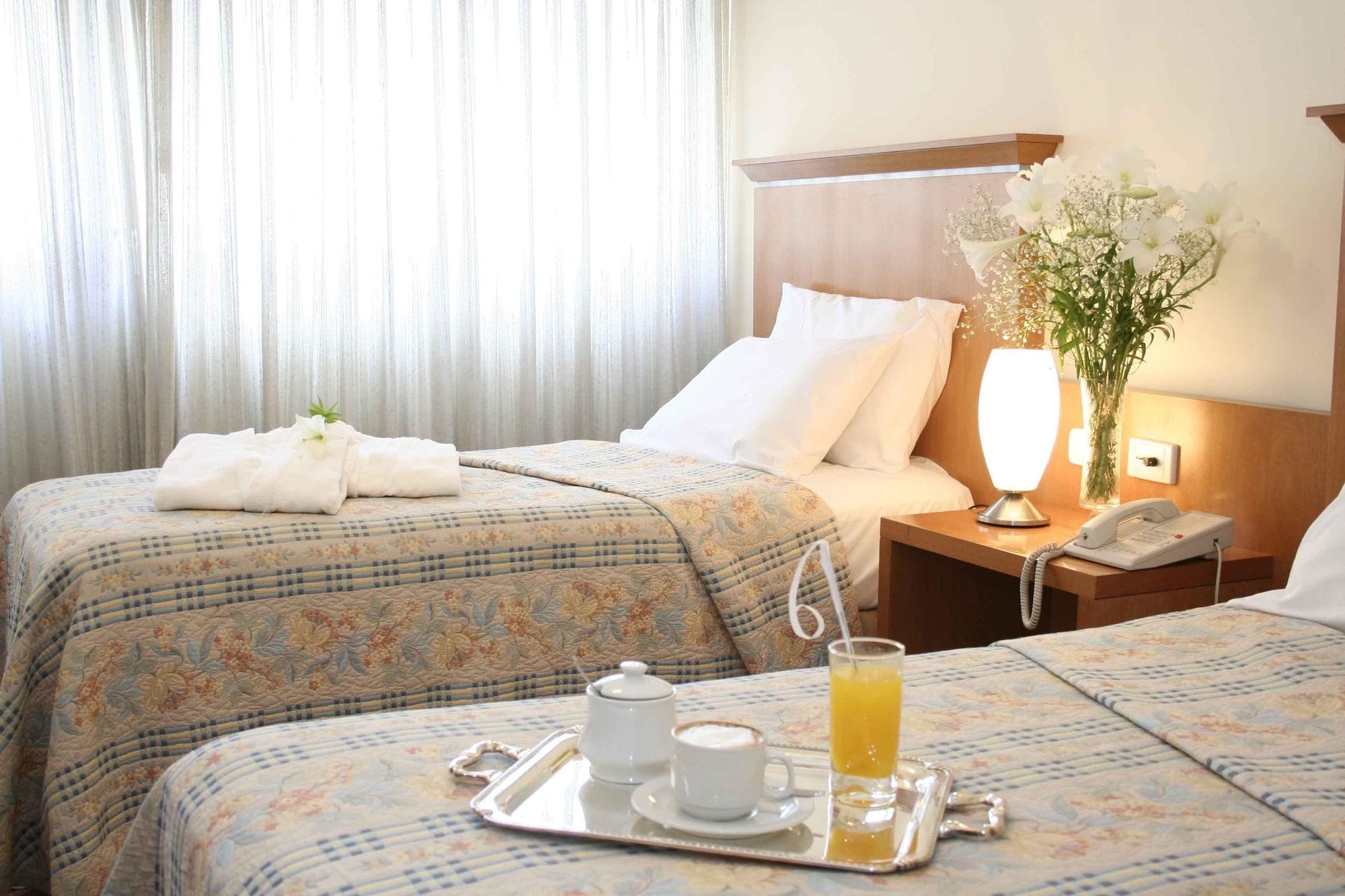 Ariston Hotel Росарио Экстерьер фото