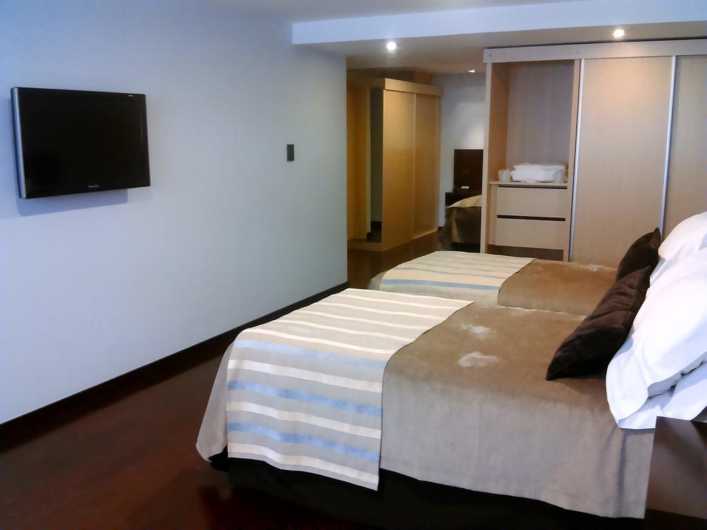 Ariston Hotel Росарио Экстерьер фото